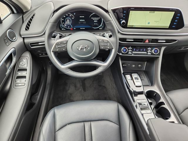 Used 2023 Hyundai Sonata Limited w/ Preferred Accessory Package FWD image 14