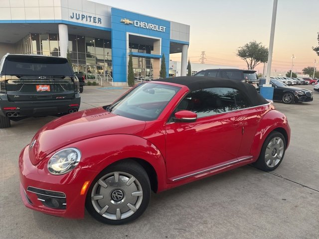 Used 2019 Volkswagen Beetle 2.0T SE w/ SE Premium Package