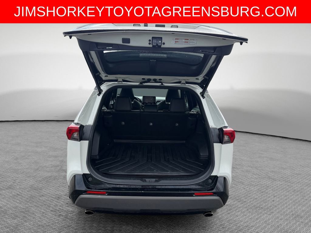 Used 2020 Toyota RAV4 XSE w/ Carpet Mat Package image 25