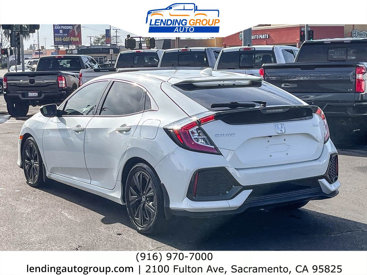 Used 2019 Honda Civic EX image 2
