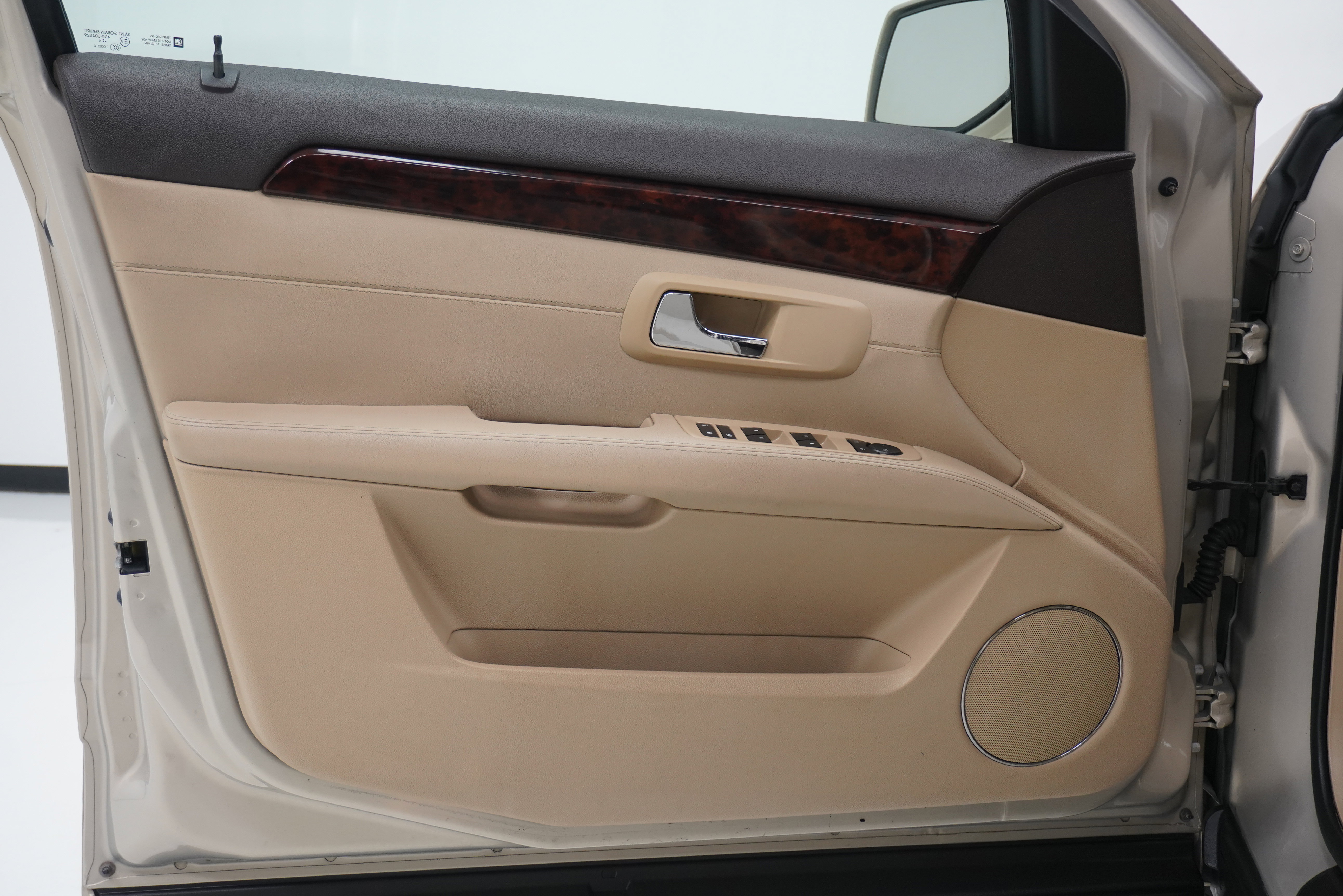 Used 2007 Cadillac SRX image 13