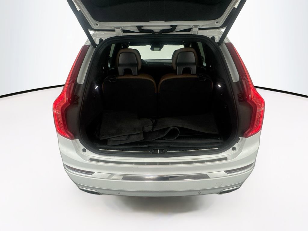 Used 2021 Volvo XC90 T6 Inscription w/ Protection Package Premier image 25