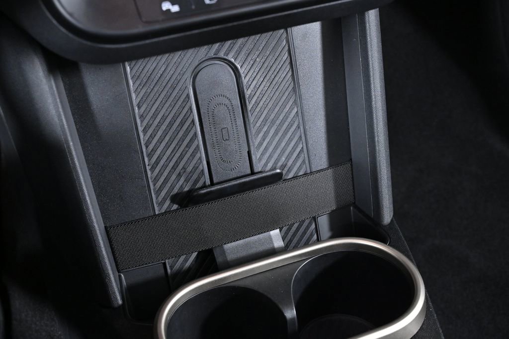 Certified 2025 MINI Cooper 2-Door Hardtop image 19