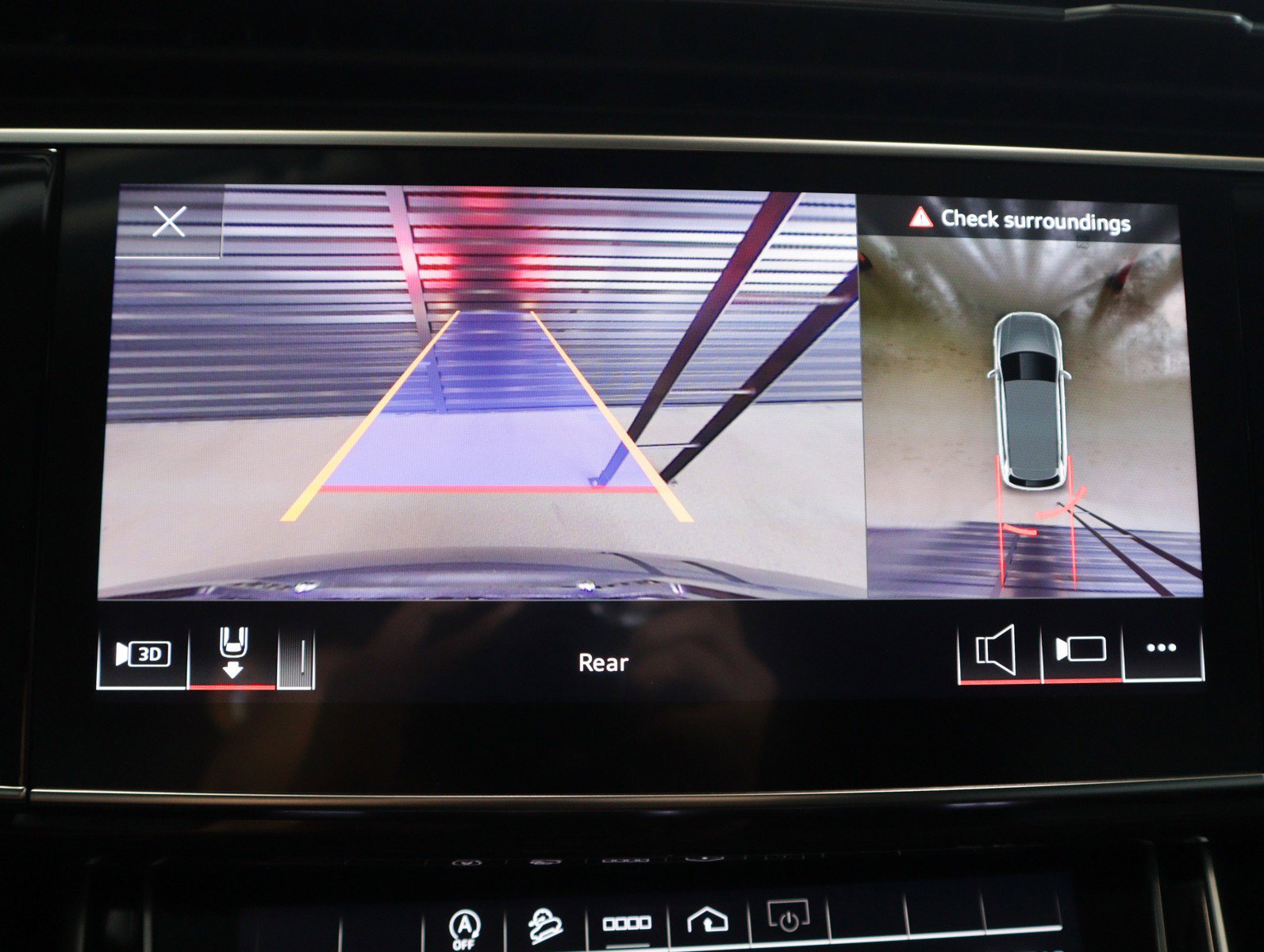 Used 2023 Audi Q7 3.0T Premium image 17