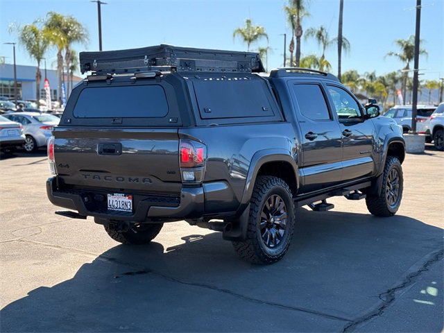 Used 2022 Toyota Tacoma Limited image 5