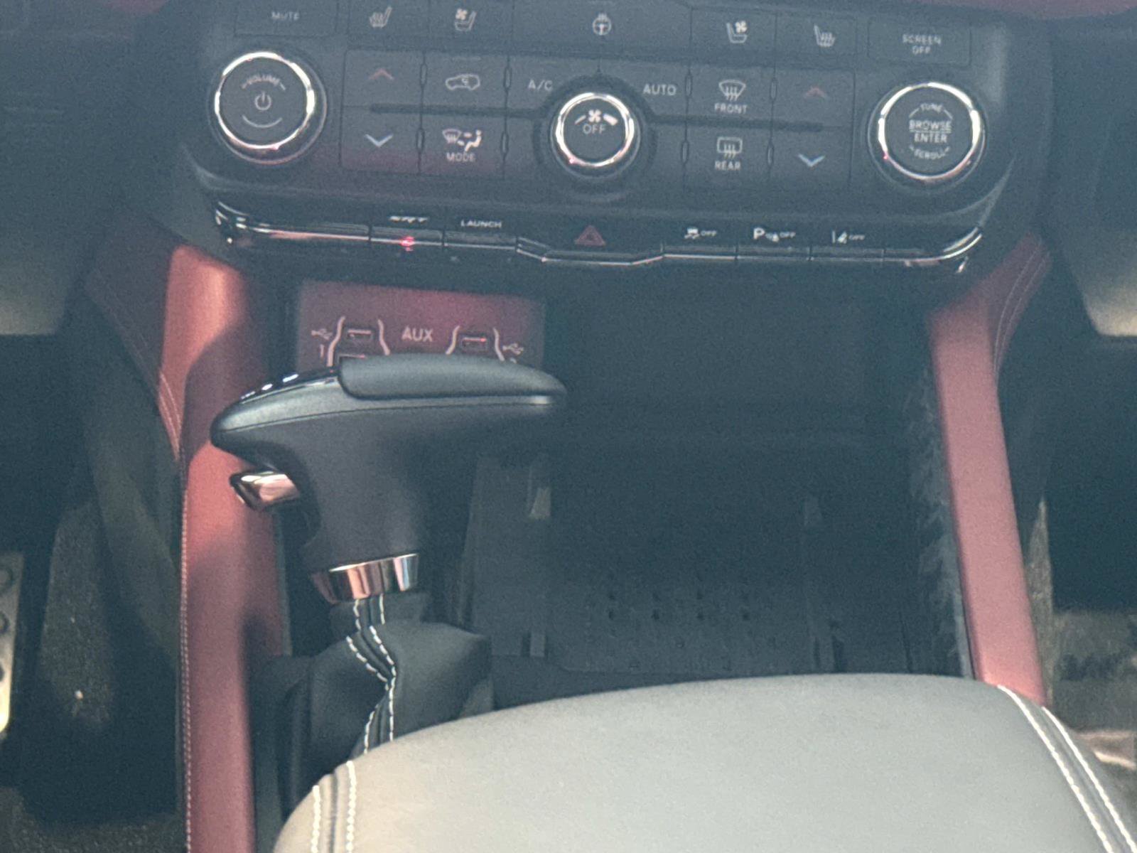 New 2026 Dodge Durango SRT Hellcat w/ Premium Group AWD/4WD image 18
