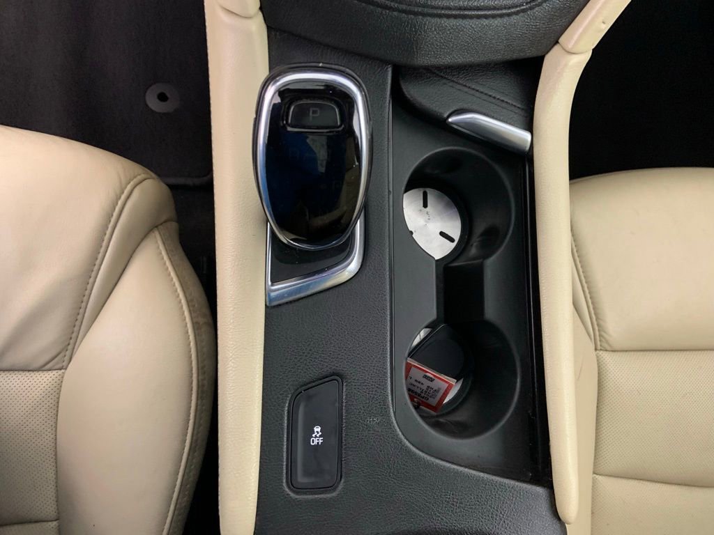 Used 2018 Cadillac XT5 Luxury w/ Driver Awareness Package FWD image 27