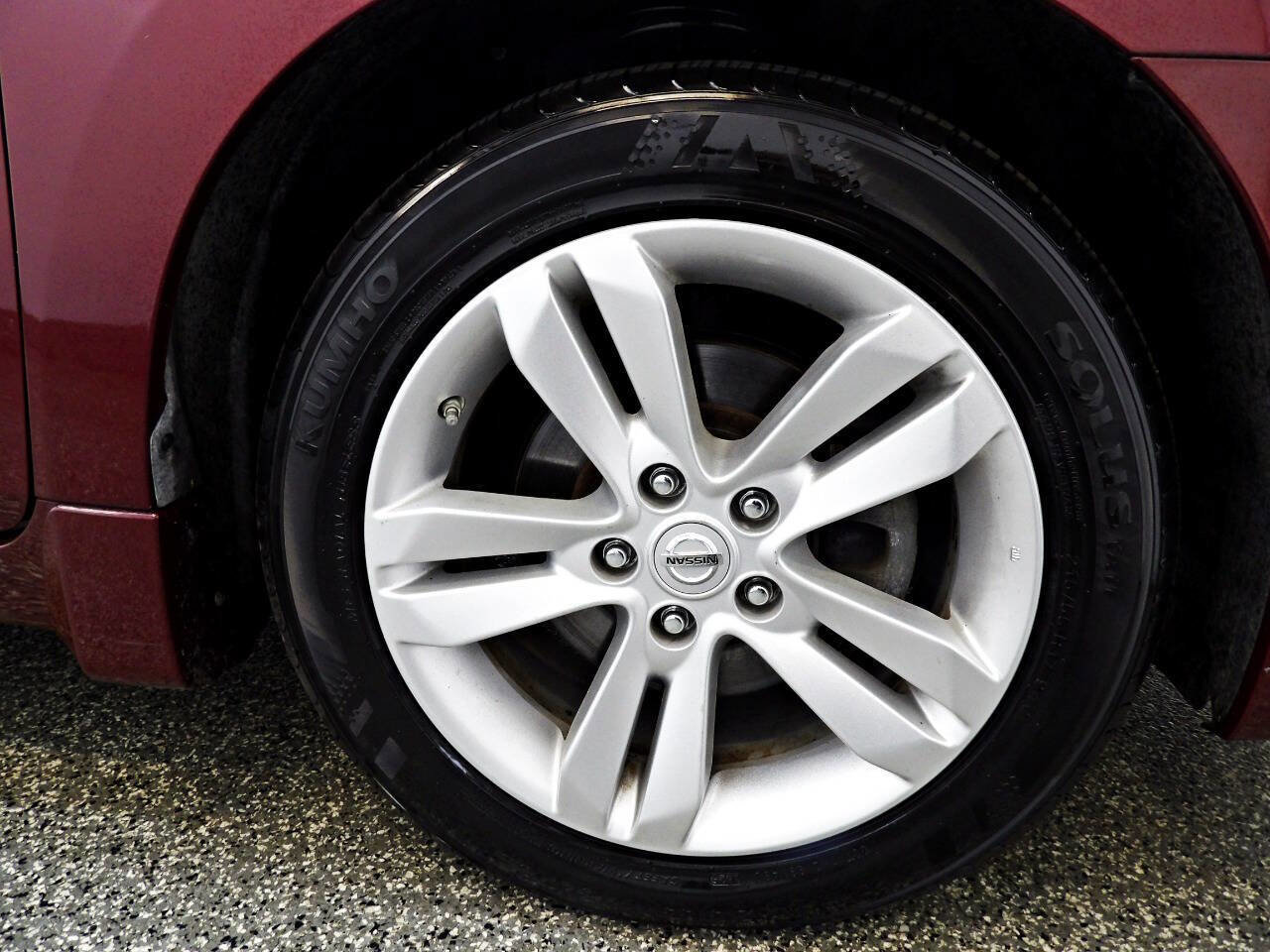 Used 2011 Nissan Altima 3.5 SR w/ 3.5SR Premium Pkg FWD image 23