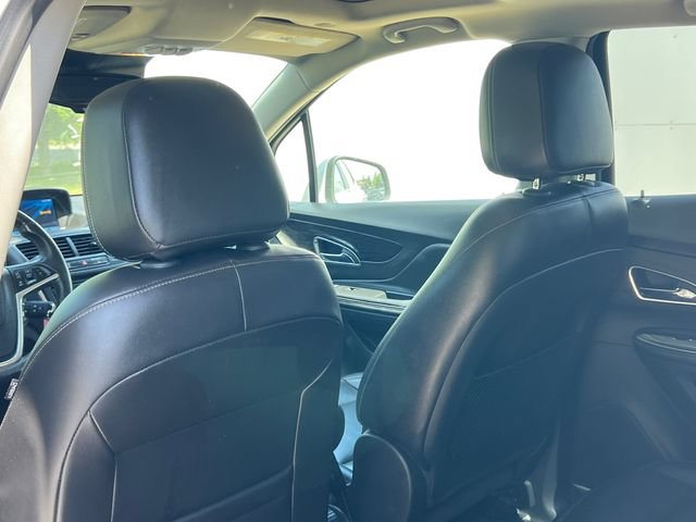 Used 2015 Buick Encore Premium AWD/4WD image 34