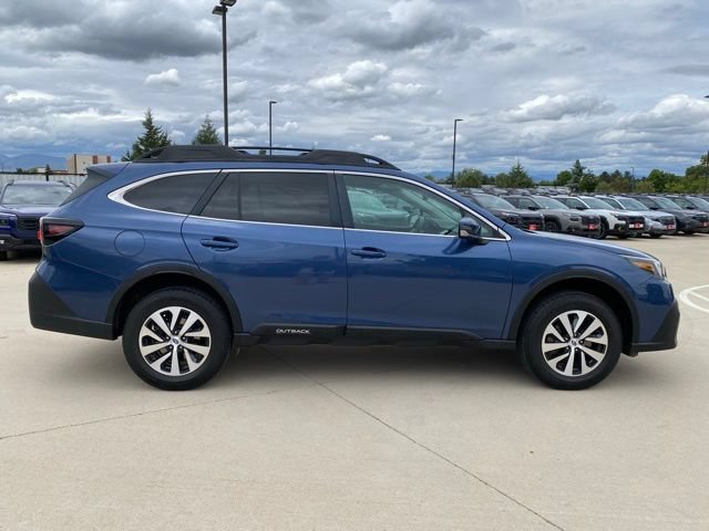 Used 2021 Subaru Outback Premium AWD/4WD image 6