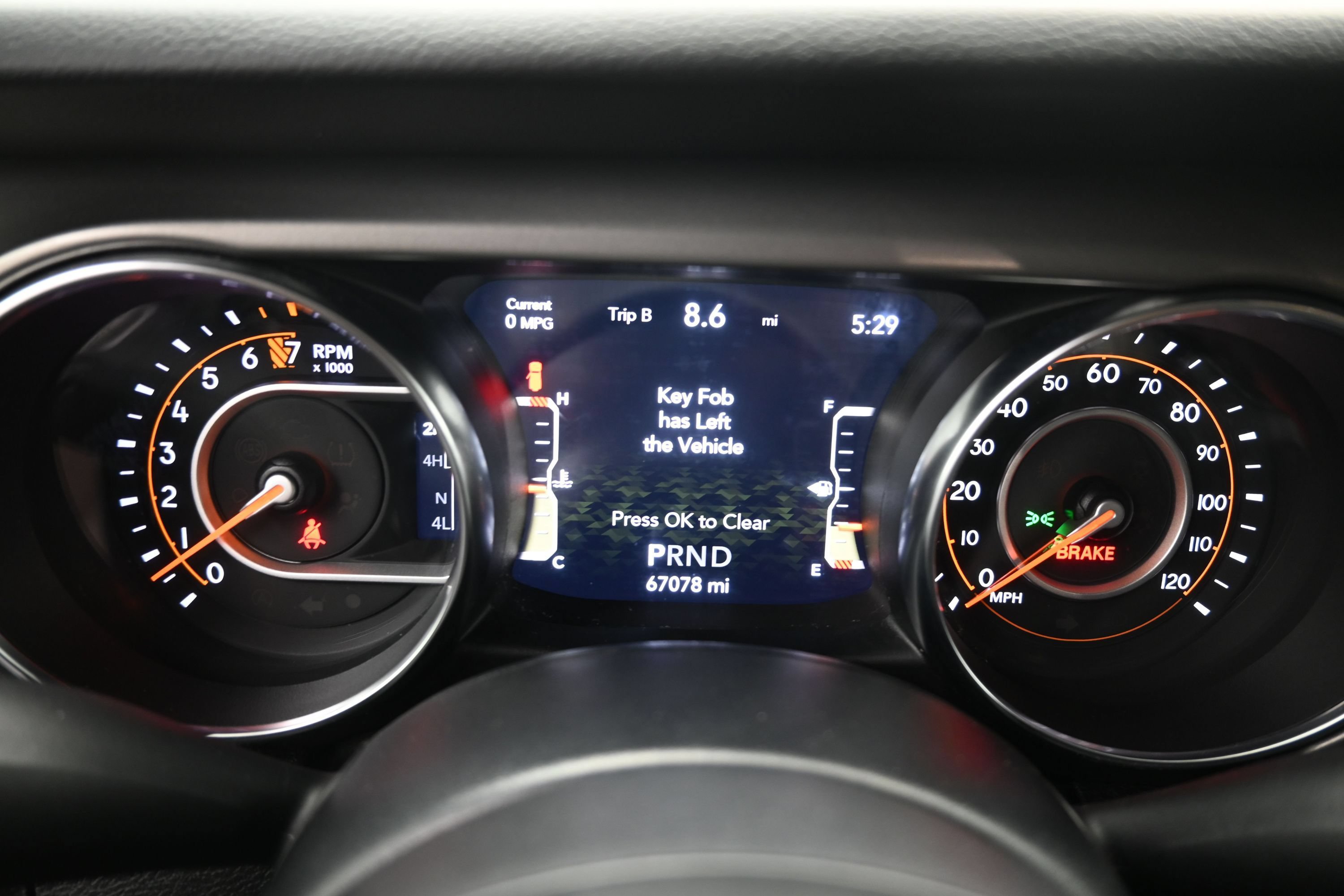 Used 2022 Jeep Wrangler Unlimited Sport AWD/4WD image 17