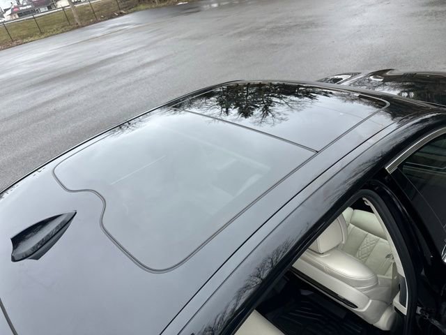 Used 2018 BMW 750i xDrive image 22