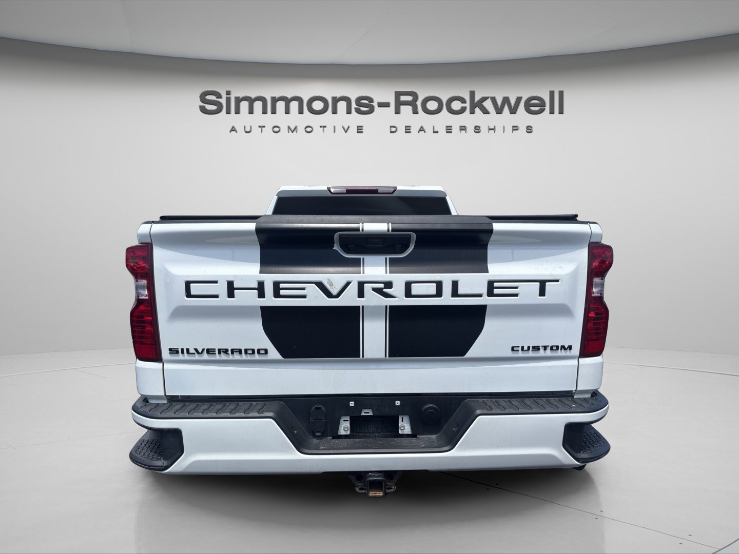 Used 2024 Chevrolet Silverado 1500 Custom w/ Rally Edition AWD/4WD image 4