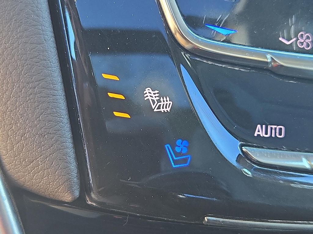 Used 2016 Cadillac XTS Luxury w/ Driver Awareness Package image 26