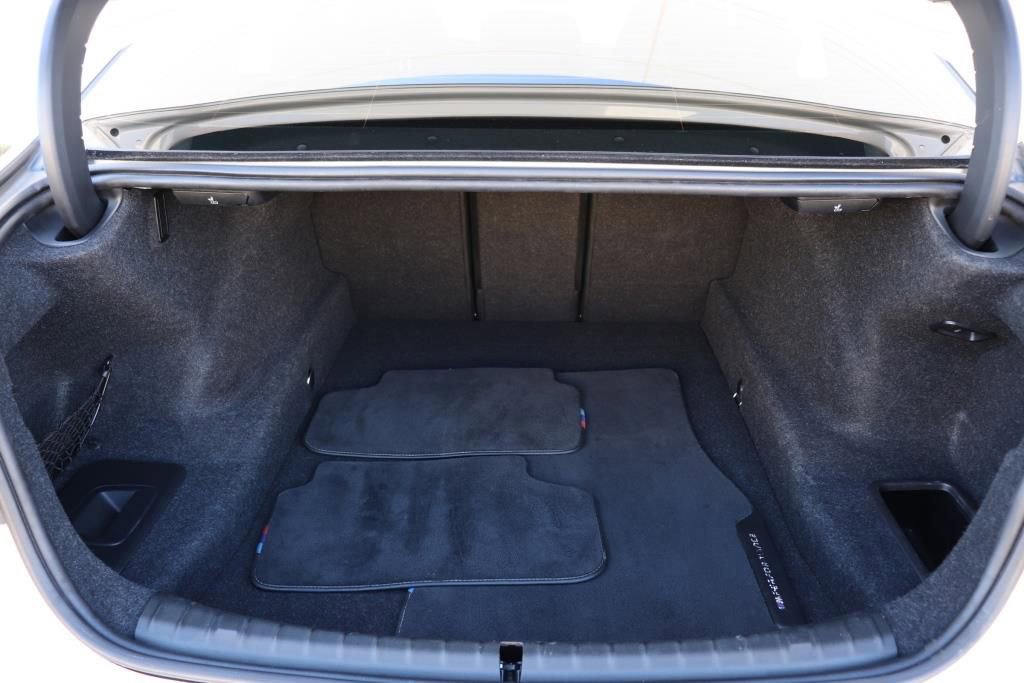 Used 2019 BMW M5 w/ Executive Package image 25