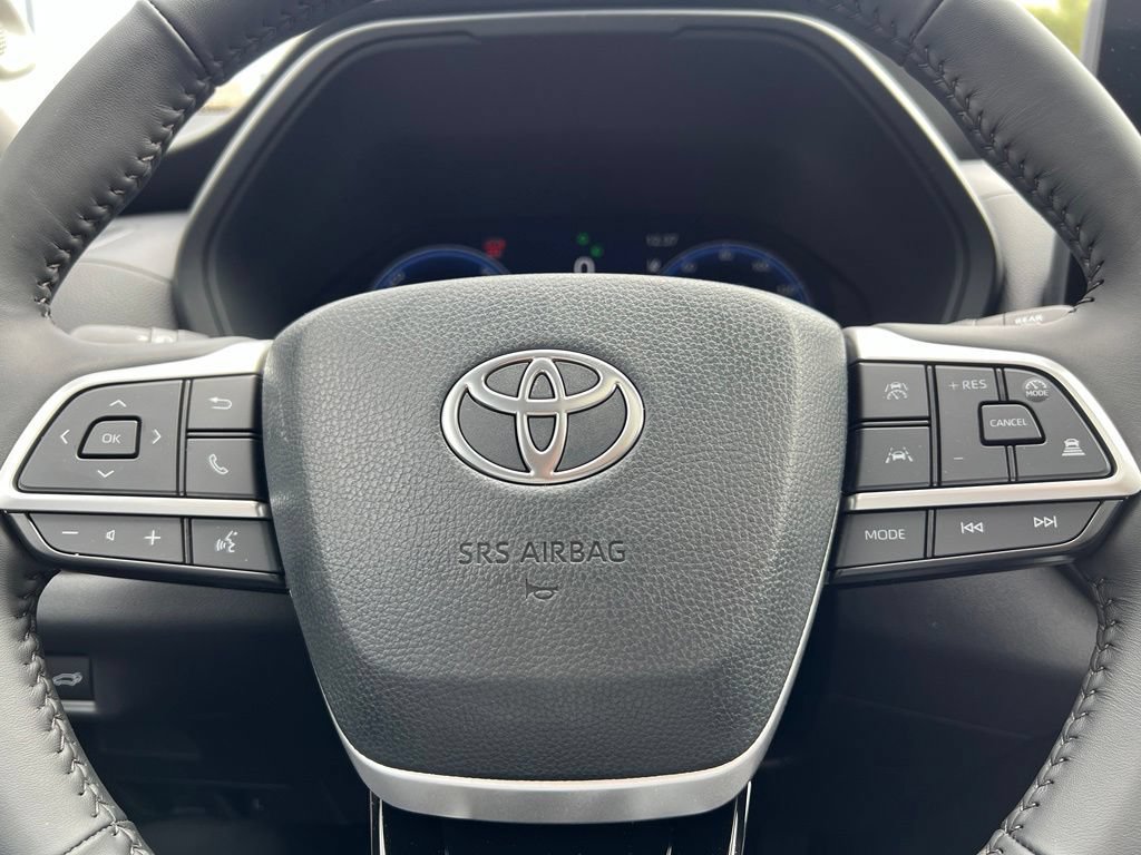 New 2026 Toyota Grand Highlander AWD Hybrid image 32