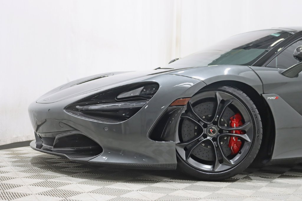 Used 2018 McLaren 720S Performance RWD image 4