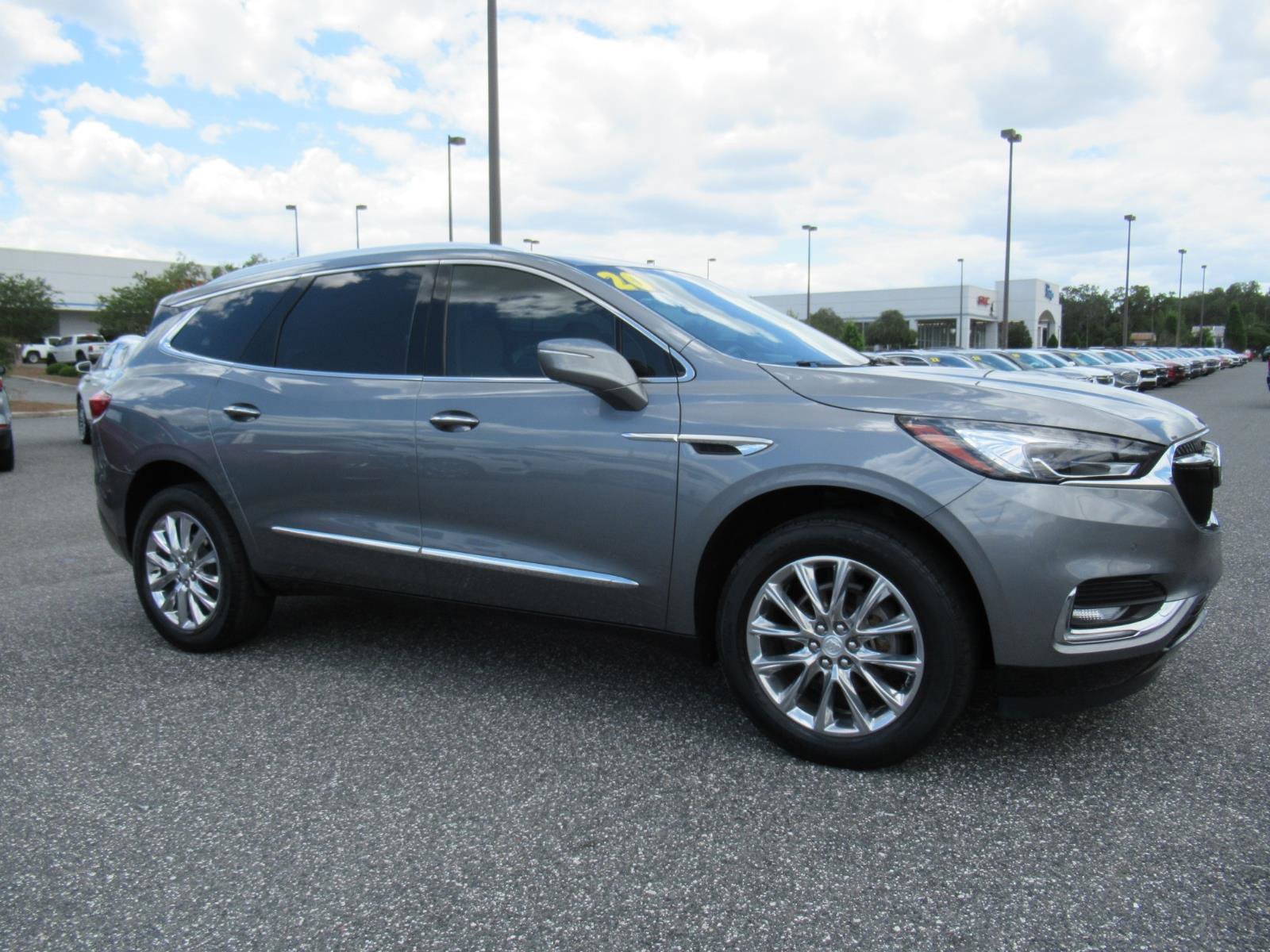 Used 2020 Buick Enclave Premium FWD image 2