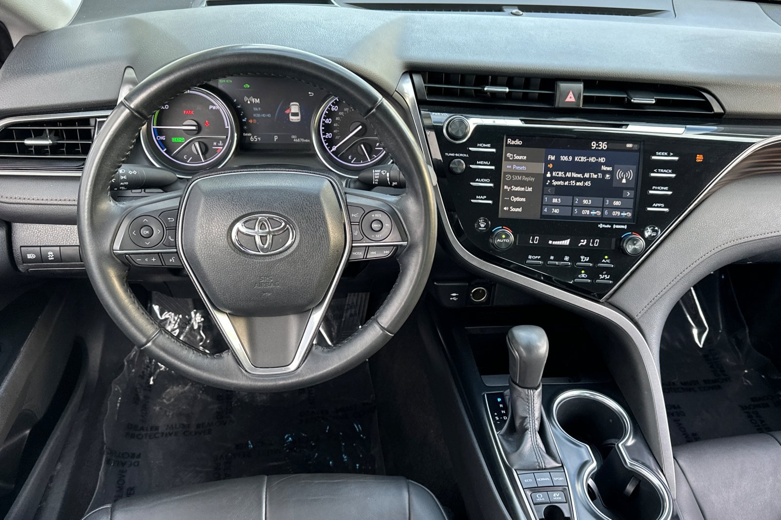 Used 2019 Toyota Camry XLE FWD image 28