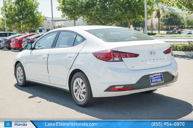 Used 2020 Hyundai Elantra SE w/ Cargo Package (C1) FWD image 11