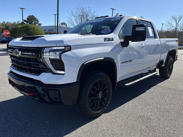 Used 2025 Chevrolet Silverado 2500 LTZ w/ Trail Boss Package image 7