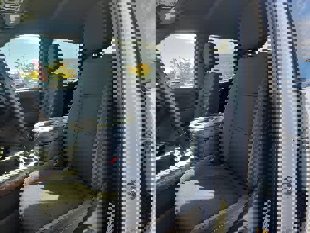 Used 2021 Chevrolet Silverado 1500 LT Trail Boss w/ Bed Protection Package image 22