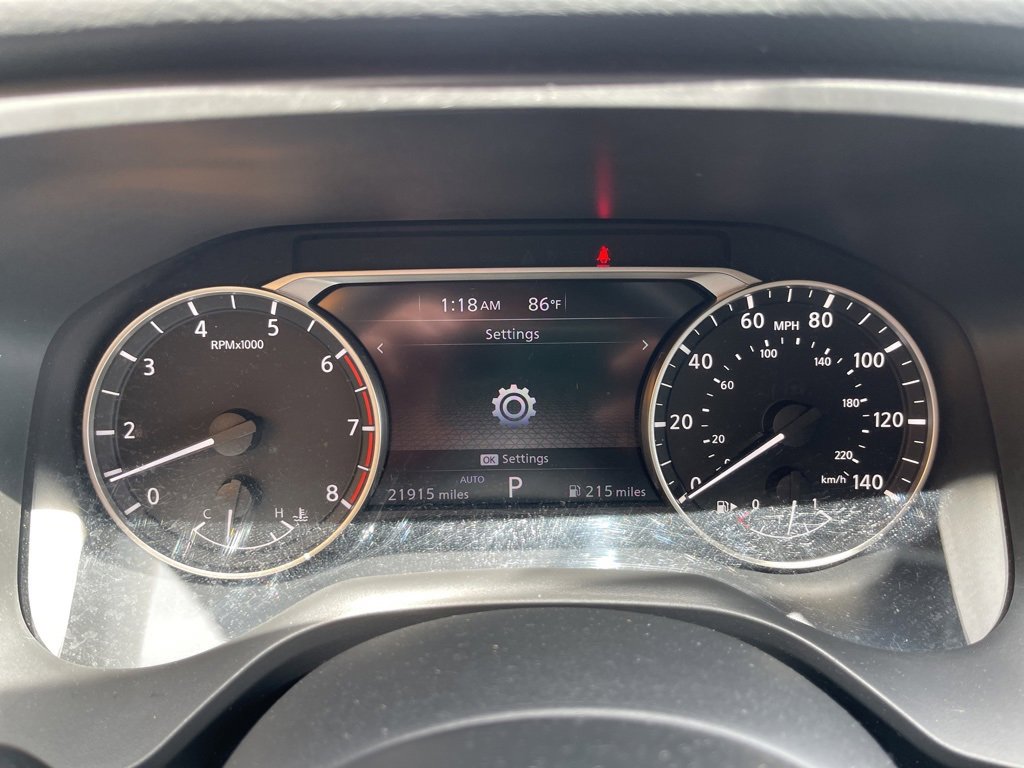 Used 2024 Nissan Rogue SV image 11