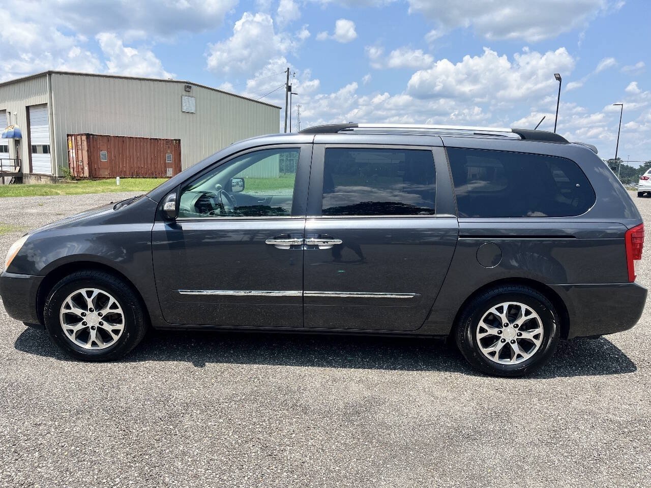 Used 2014 Kia Sedona EX w/ Navigation Package