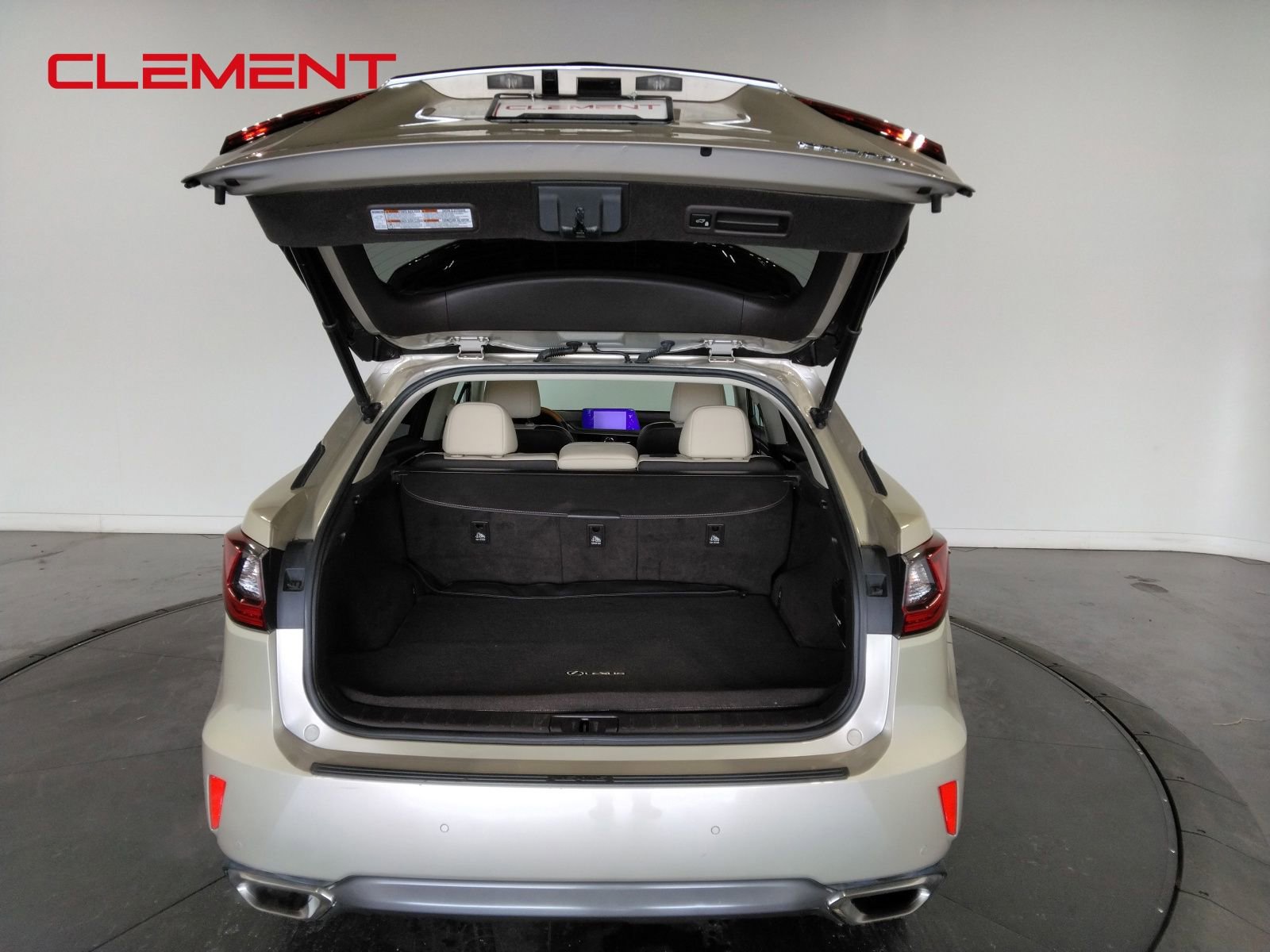 Used 2018 Lexus RX 350 350 w/ Premium Package image 9