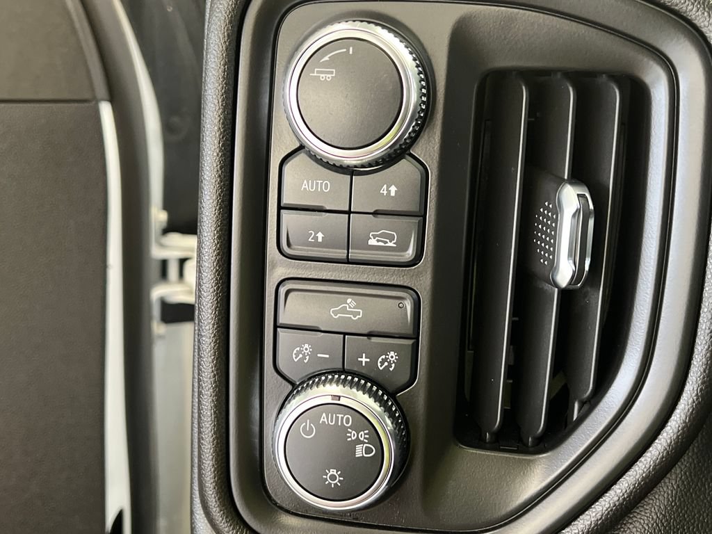 Used 2024 GMC Sierra 1500 Pro w/ Graphite Edition AWD/4WD image 25