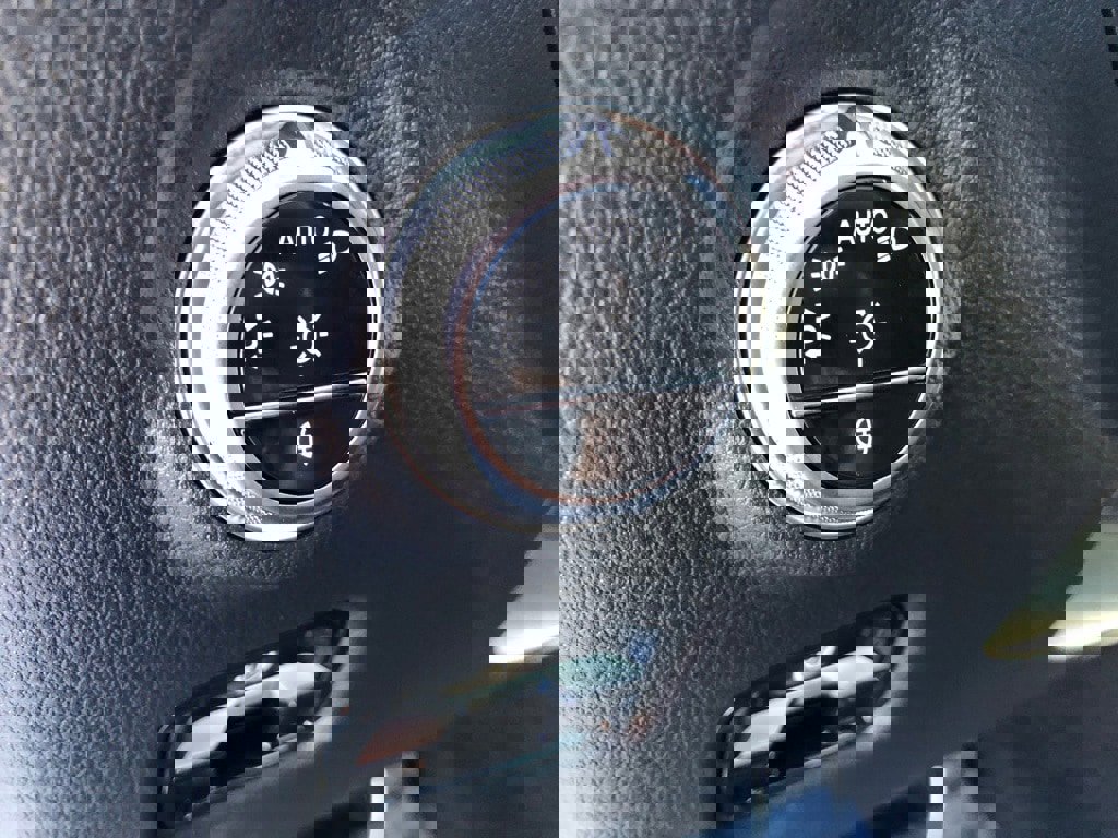 New 2026 Mercedes-Benz C 43 AMG 4MATIC Sedan image 14