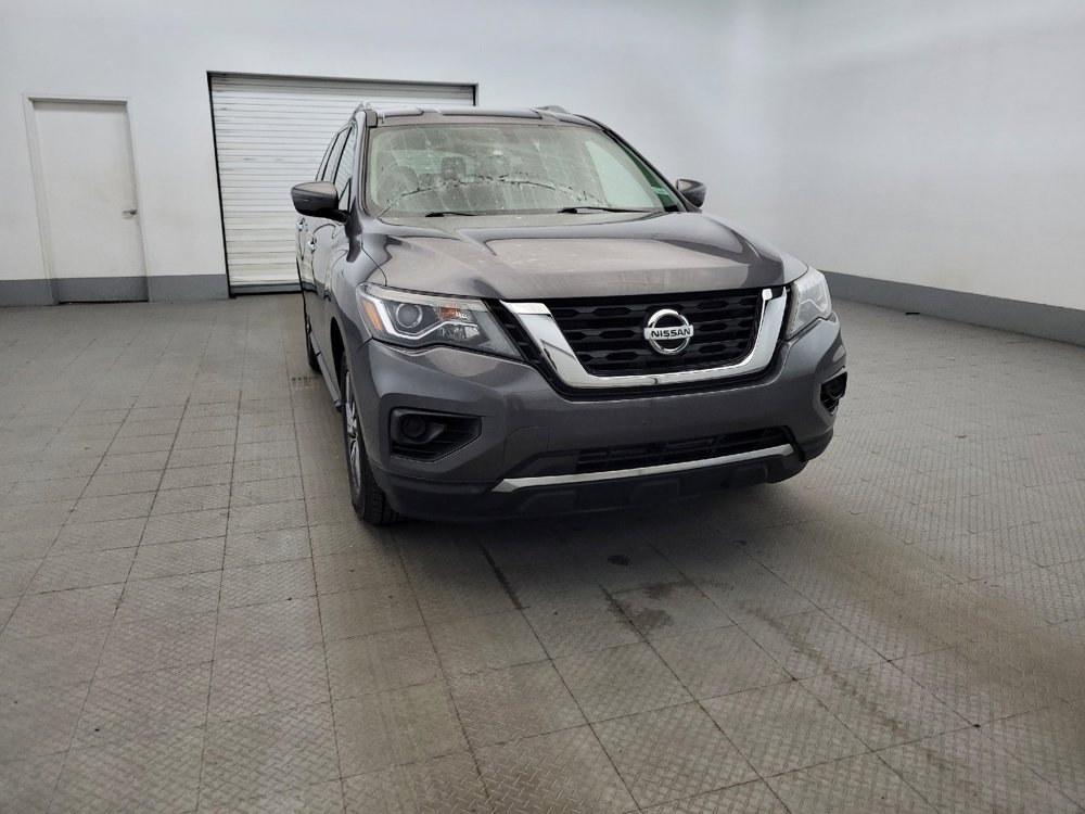 Used 2019 Nissan Pathfinder S AWD/4WD image 14