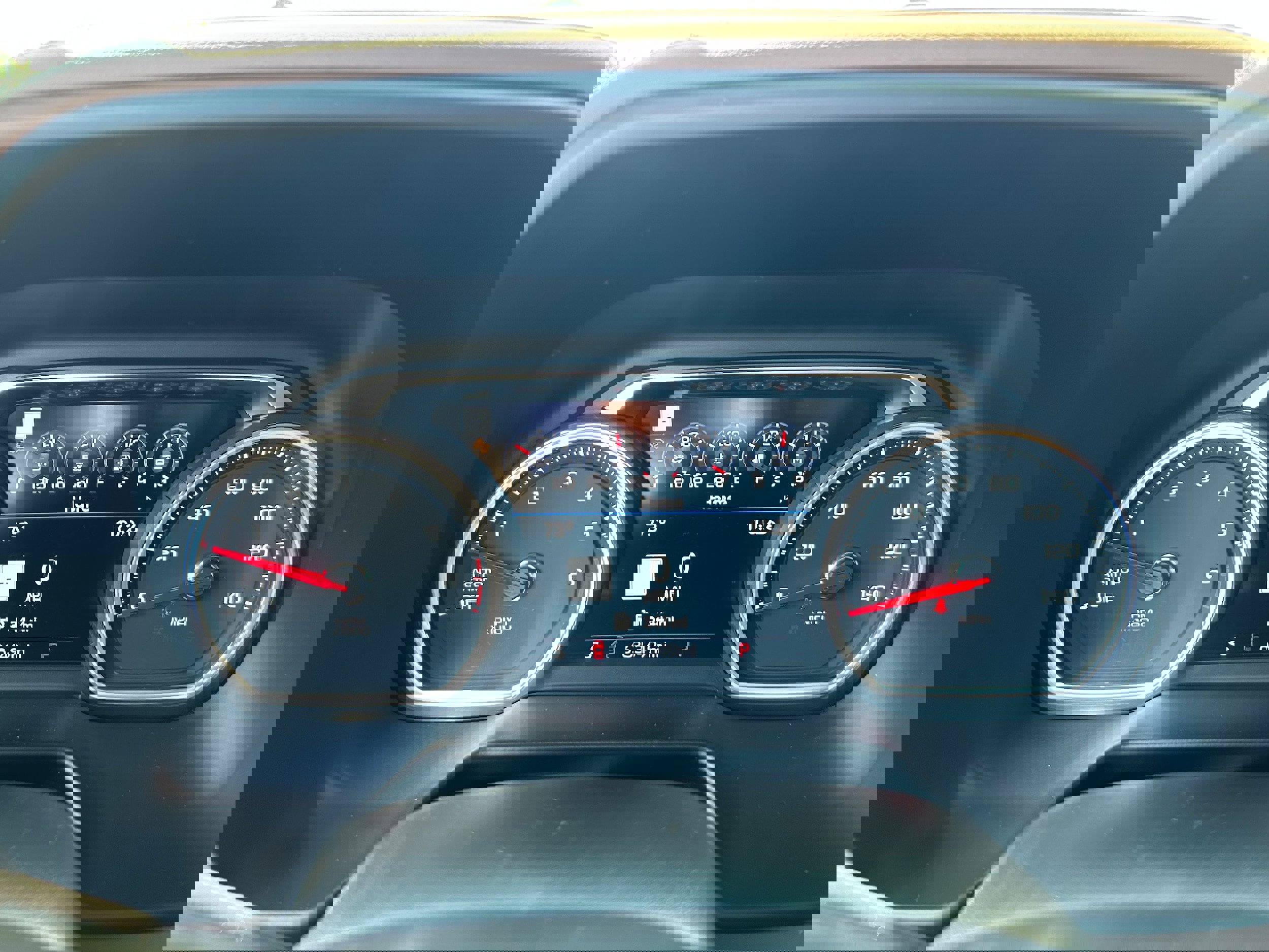 Used 2021 Chevrolet Tahoe High Country w/ Premium Package image 24