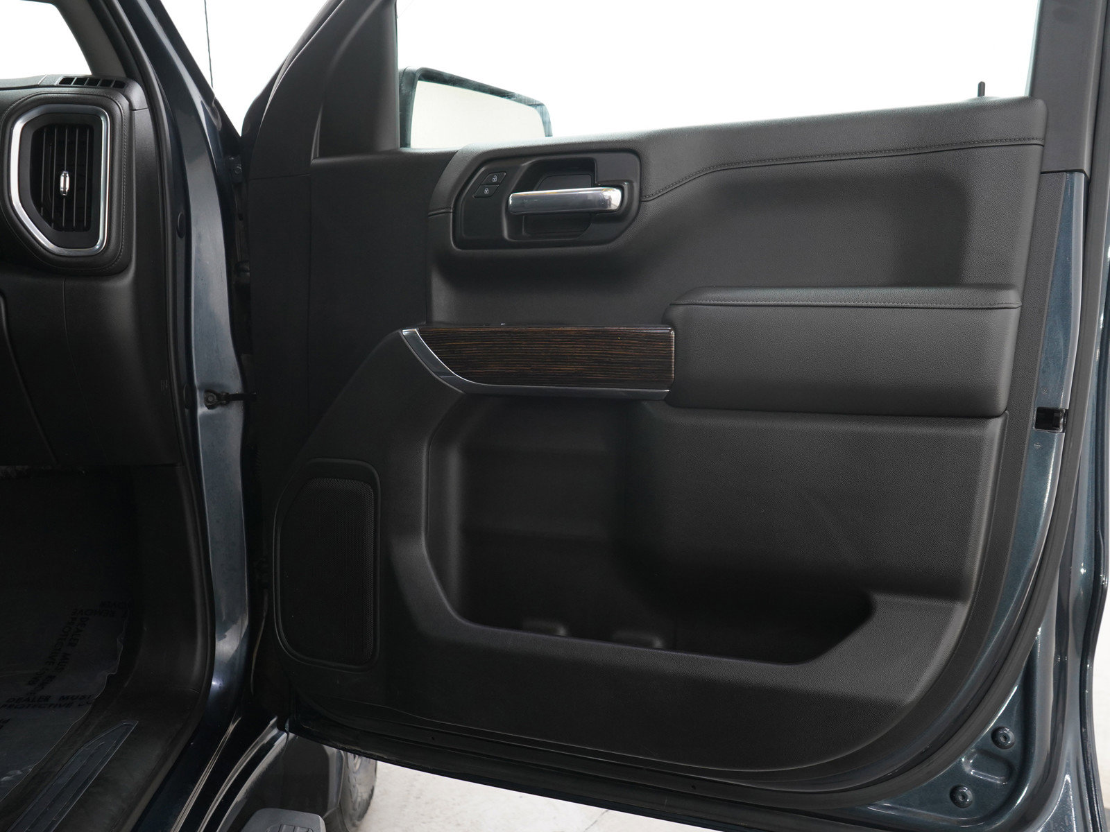 Used 2019 GMC Sierra 1500 Elevation AWD/4WD image 9
