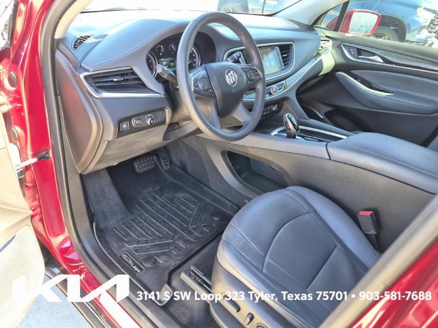 Used 2018 Buick Enclave Essence FWD image 20
