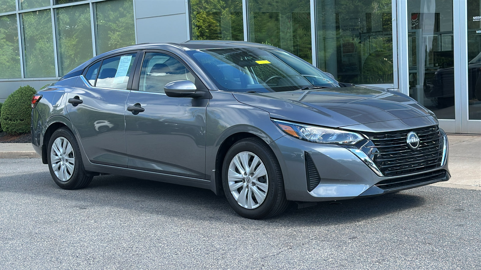 Certified 2024 Nissan Sentra S FWD image 2