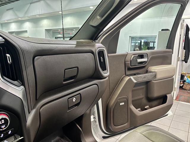 Certified 2022 Chevrolet Silverado 2500 LTZ w/ LTZ Premium Package image 24