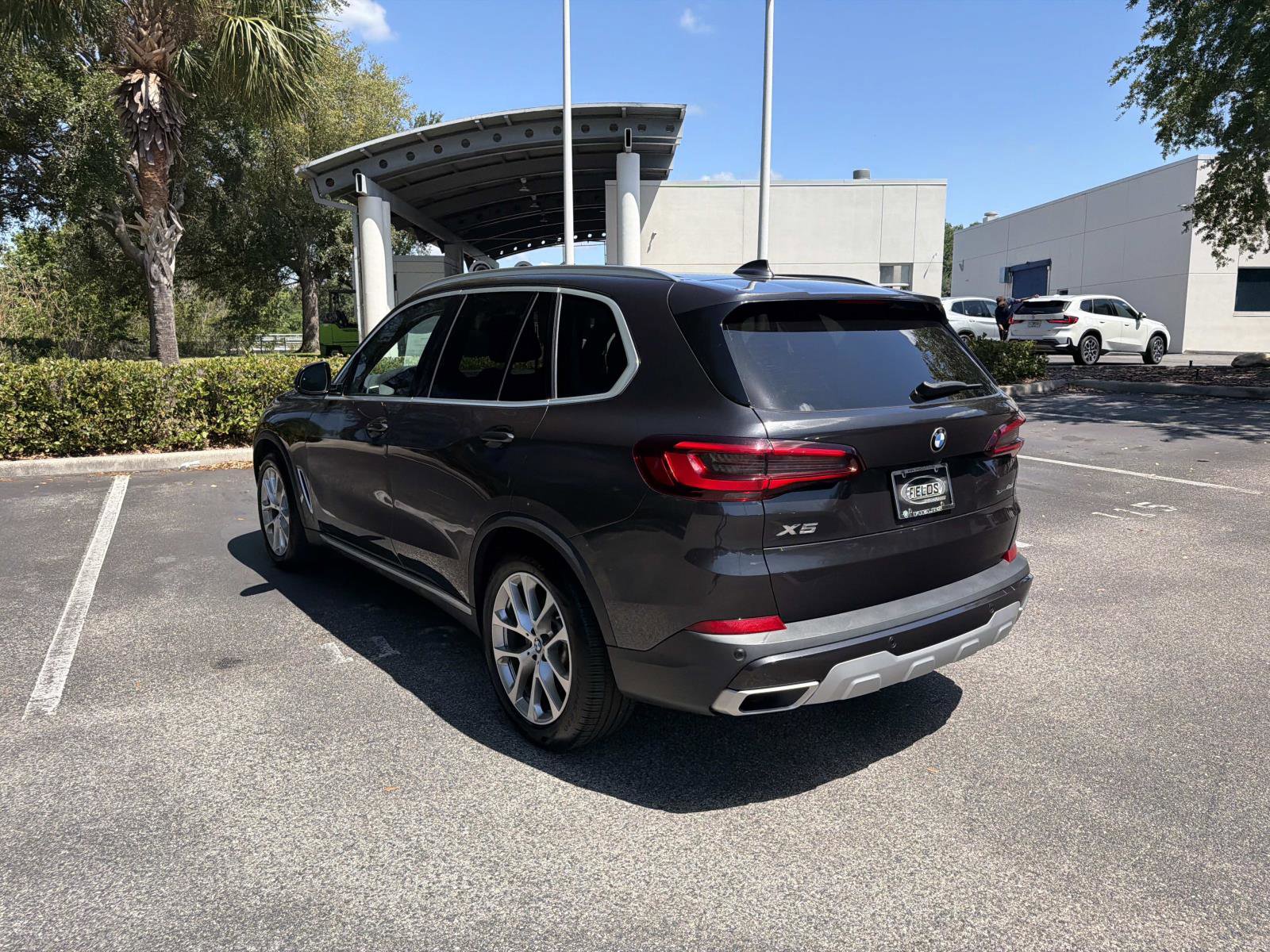 Used 2022 BMW X5 sDrive40i w/ Parking Assistance Package RWD image 6