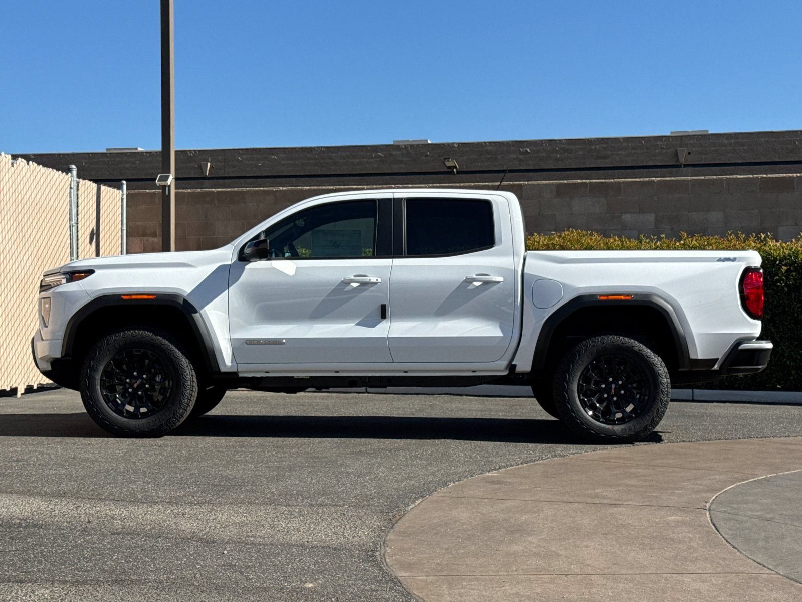 New 2026 GMC Canyon Elevation w/ Convenience Package AWD/4WD image 7