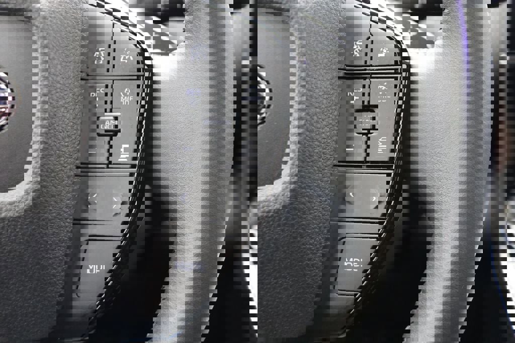 Used 2023 Subaru Solterra Touring image 22