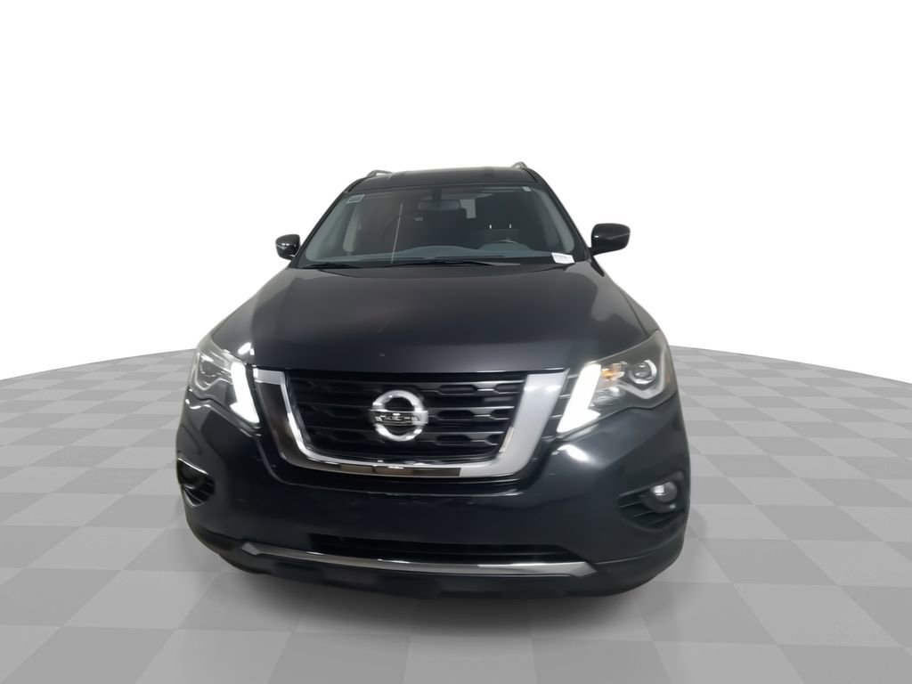 Used 2020 Nissan Pathfinder SV image 3