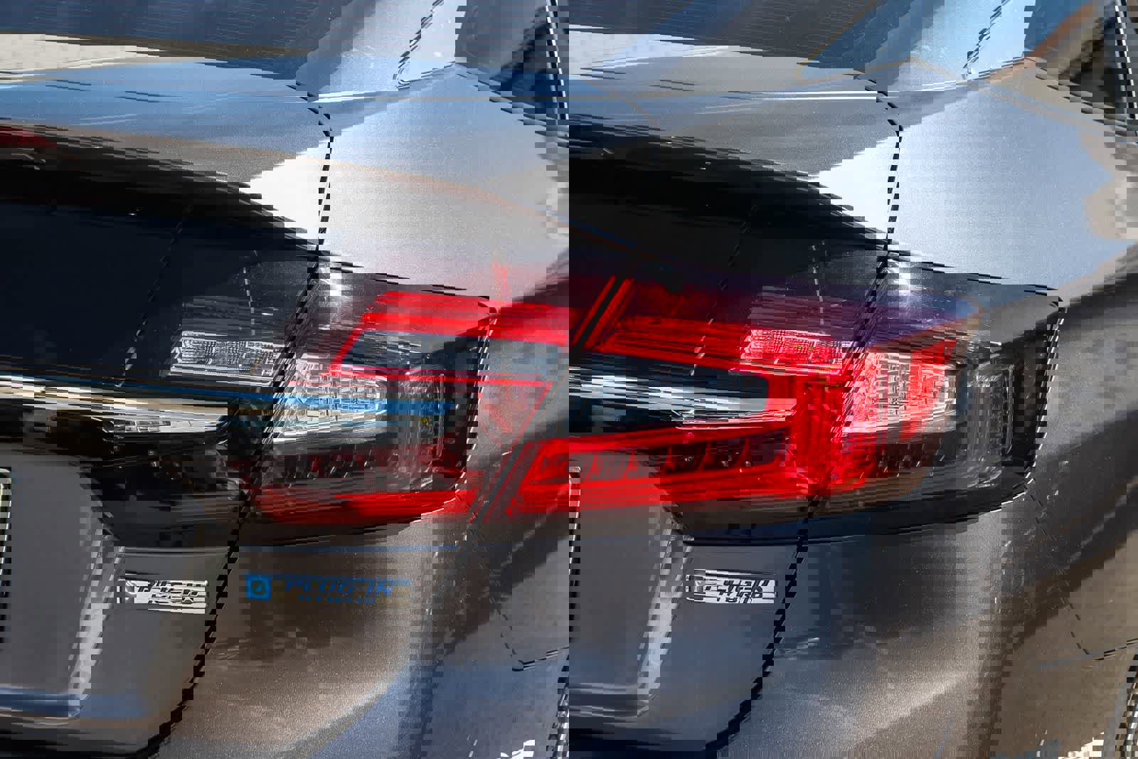 Used 2020 Honda Clarity Plug-In Hybrid image 7