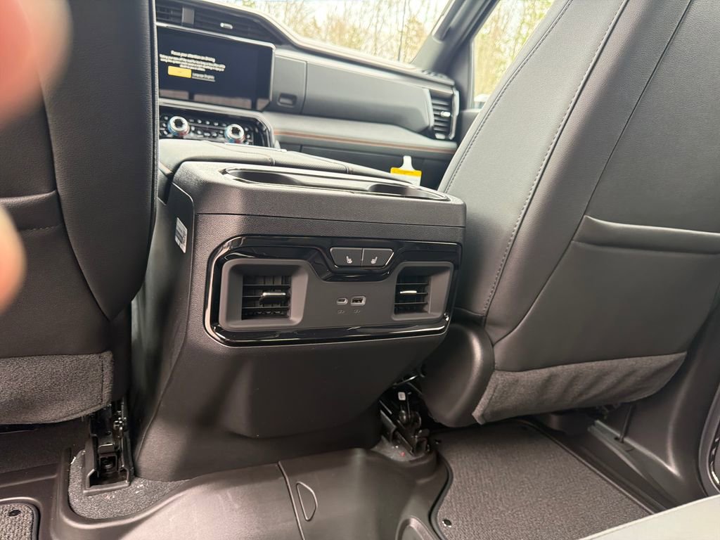 New 2026 GMC Sierra 2500 AT4 w/ AT4 Premium Plus Package AWD/4WD image 20
