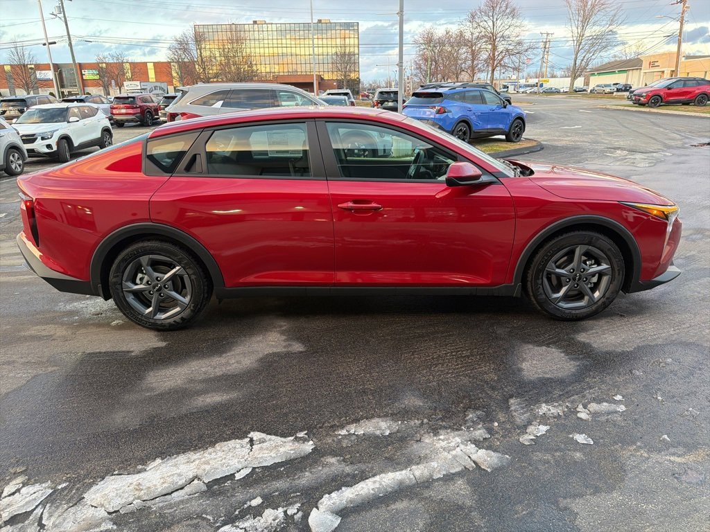 New 2025 Kia K4 LXS image 5