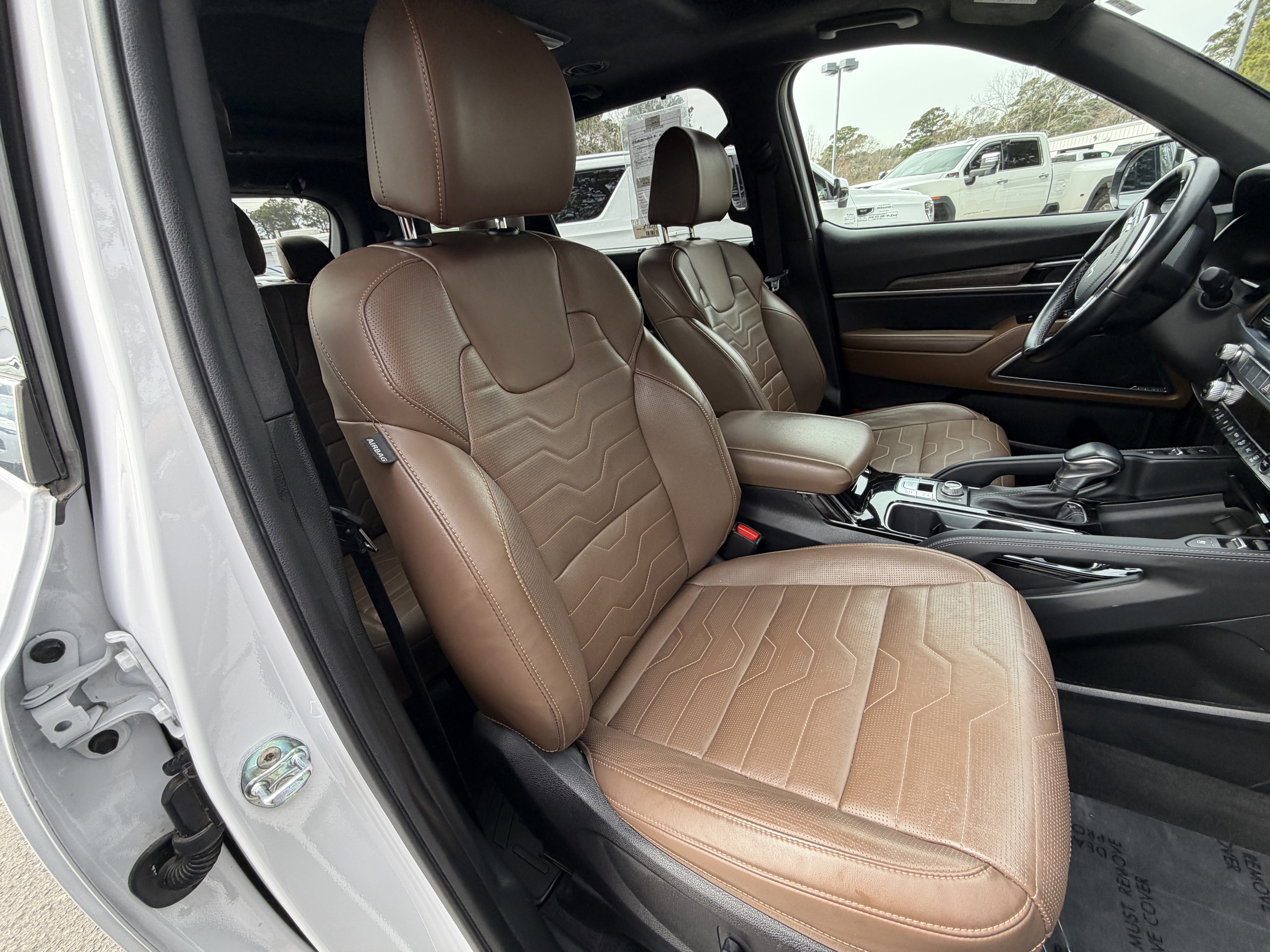 Used 2022 Kia Telluride SX w/ SX Prestige Package AWD/4WD image 21