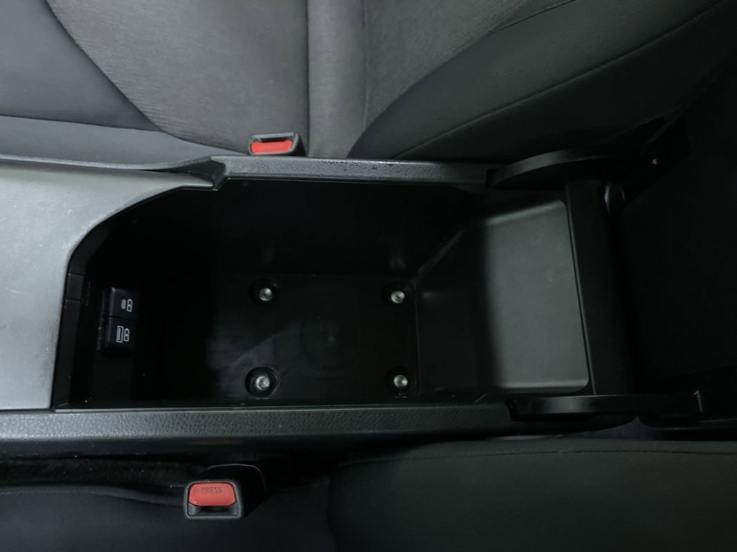 Used 2022 Toyota Camry LE image 24