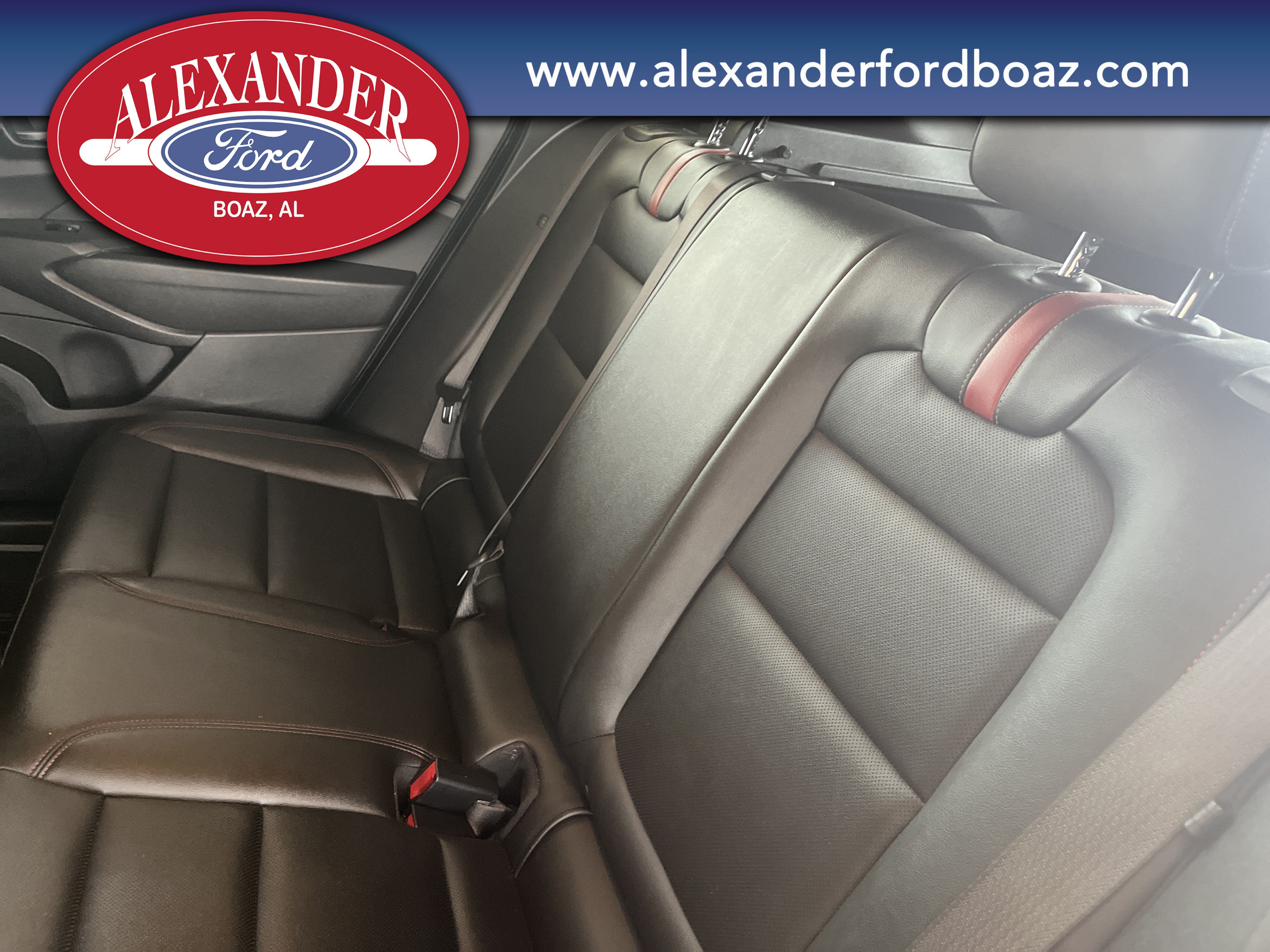 Used 2025 Chevrolet Trax RS w/ Sunroof Package FWD image 12