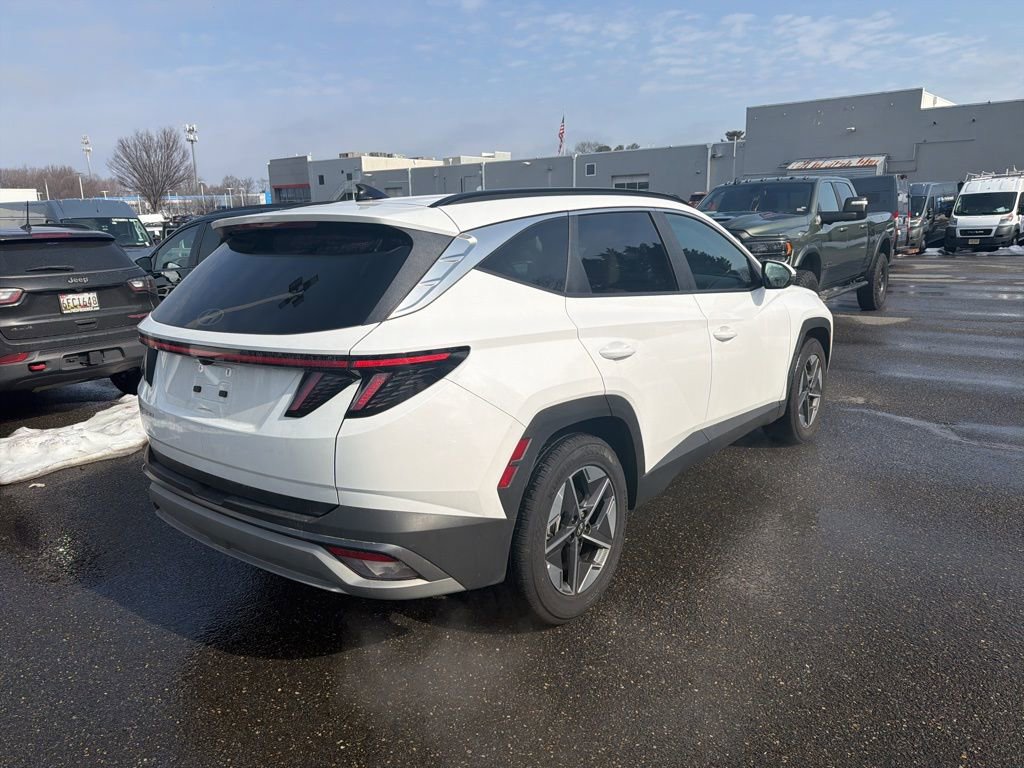 Used 2025 Hyundai Tucson SEL image 3