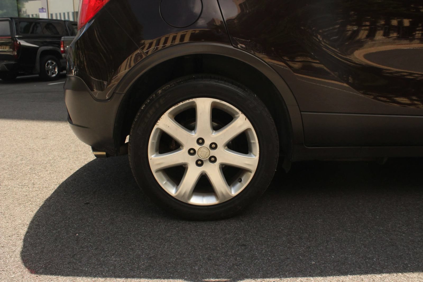 Used 2015 Buick Encore Premium AWD/4WD image 5