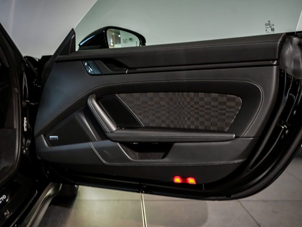 Used 2026 Porsche 911 Carrera GTS image 24